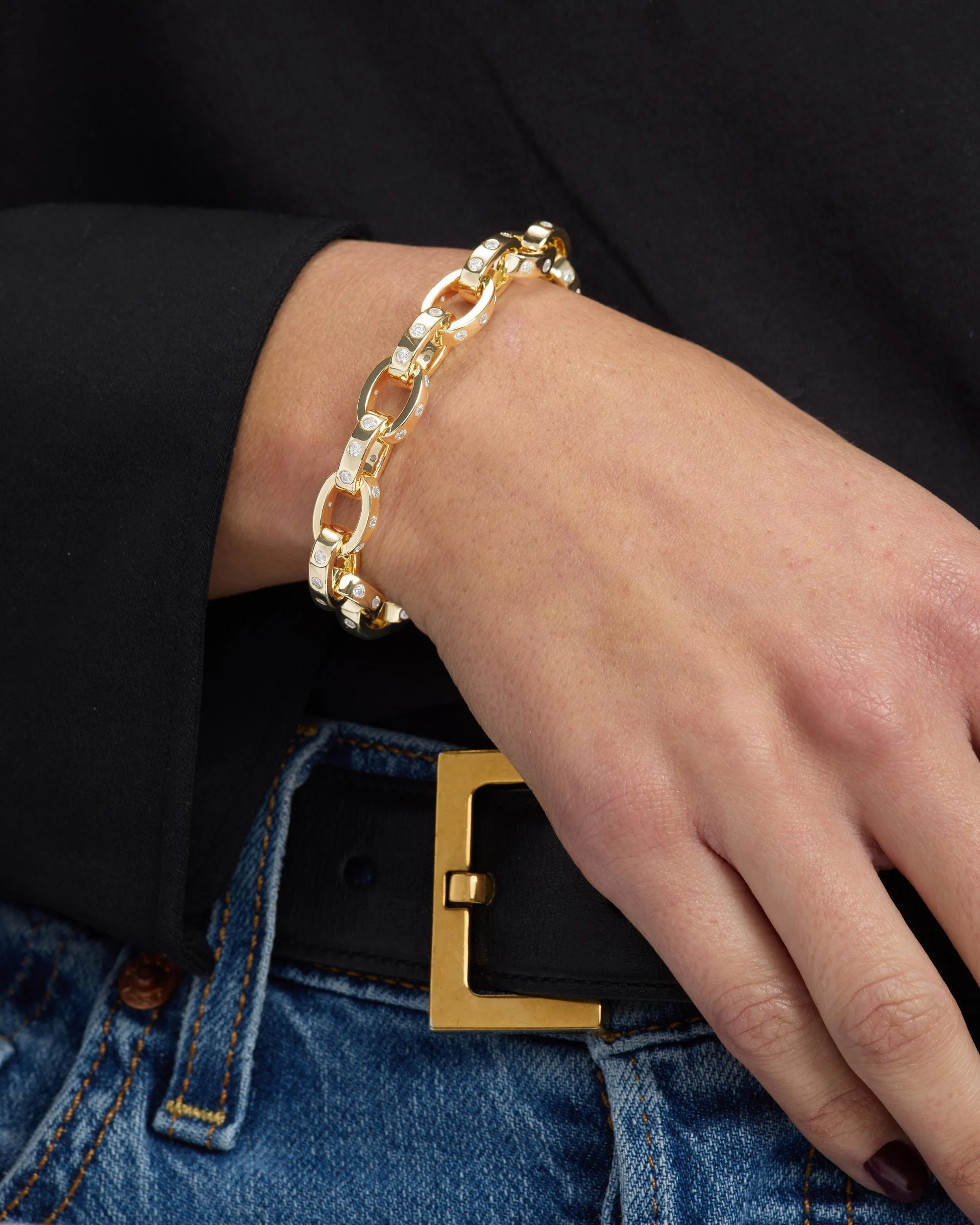 Ashley Chain Link Bracelet 9mm - Gold|White Diamondettes - Image 3