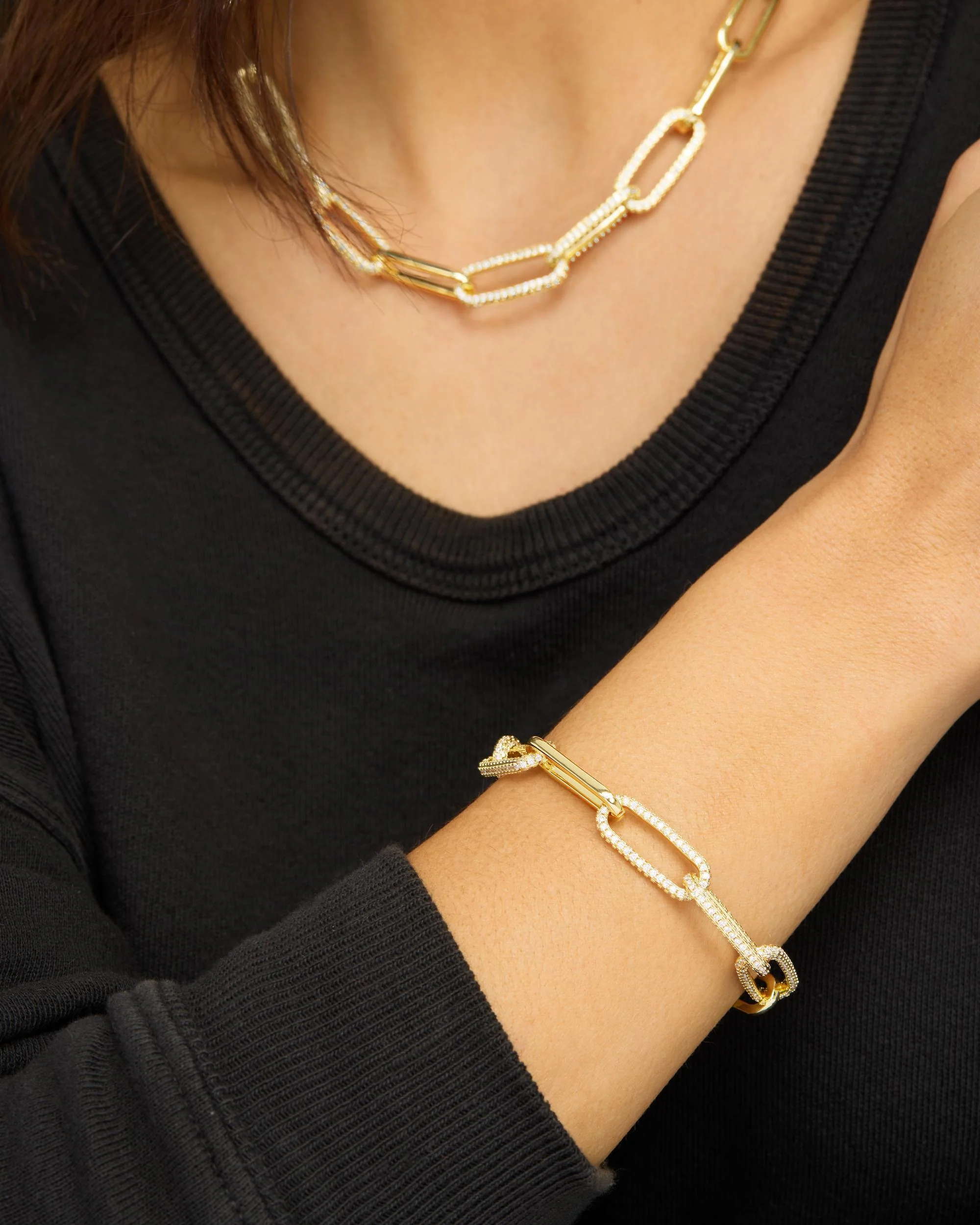 Carrie Pavé Chain Link Bracelet 8mm - Gold|White Diamondettes - Image 4