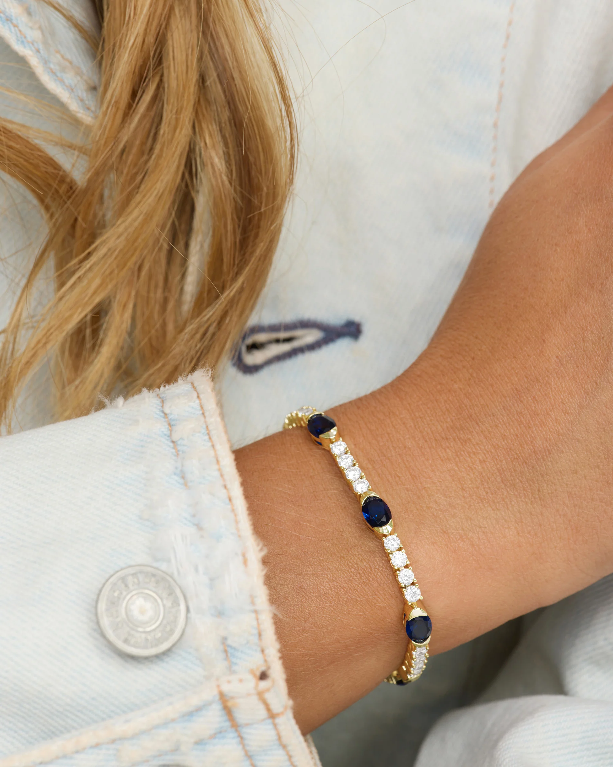 The Maven Tennis Bracelet 3mm - Gold|Blue Sapphire - Image 3