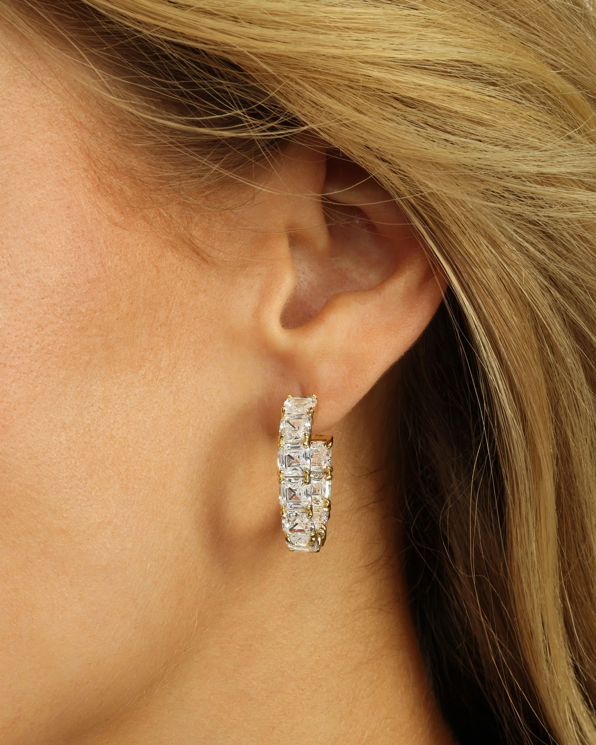 The Queen's Hoops 1" - Gold|White Diamondettes - Image 4